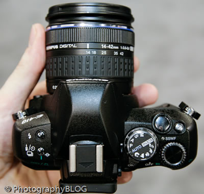 Olympus E-410