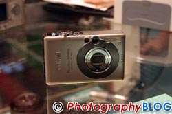 Canon @ PMA 2005