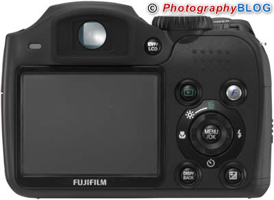 Fujifilm S700