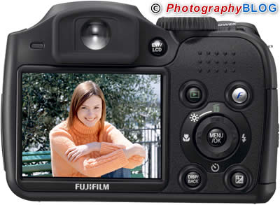 Fujifilm S5800