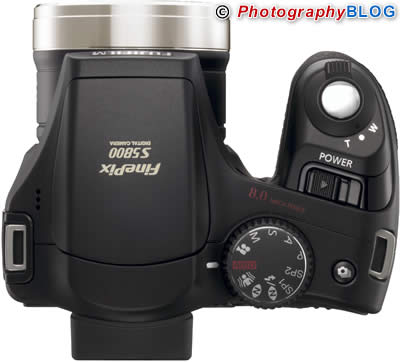 Fujifilm S5800