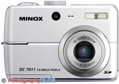 Minox DC 7011