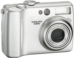 Nikon Coolpix 4200