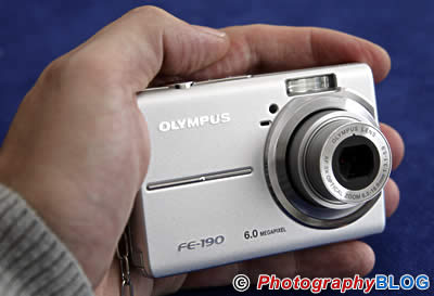 Olympus FE-190