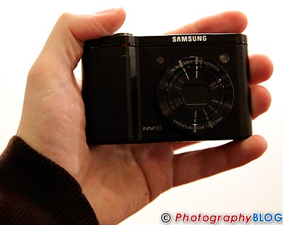 samsung_nv10_3.jpg