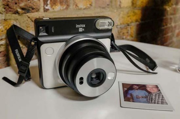 Fujifilm Instax SQ6 Hands-on Photos