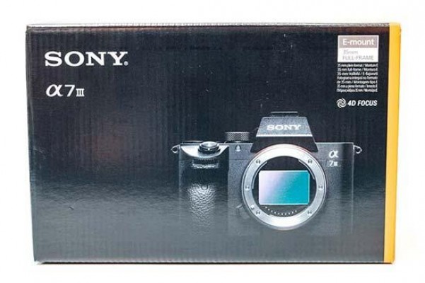 Sony A7 III Unboxing