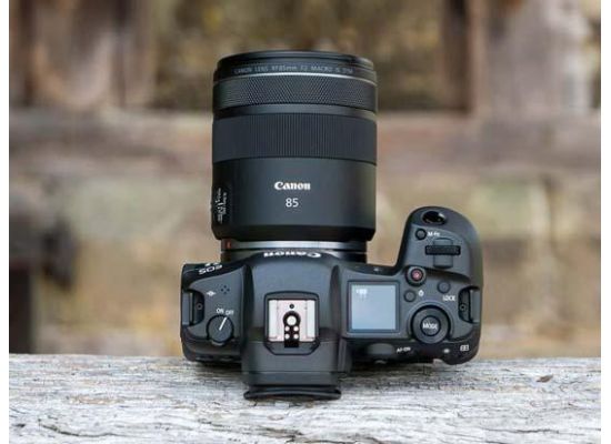 canon_rf_85mm_f2_macro_is_stm_