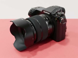 GF 35-70mm F4.5-5.6 富士フイルムGFX fujifilm_gf_35_70mm_f4_5_5_6_w