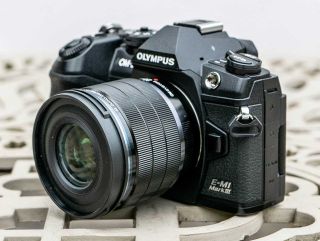 新品同様！M.ZUIKO DIGITAL ED 20mm F1.4 PRO OM Digital Launches the M.Zuiko 20mm f/1.4 Pro Lens | PetaPixel