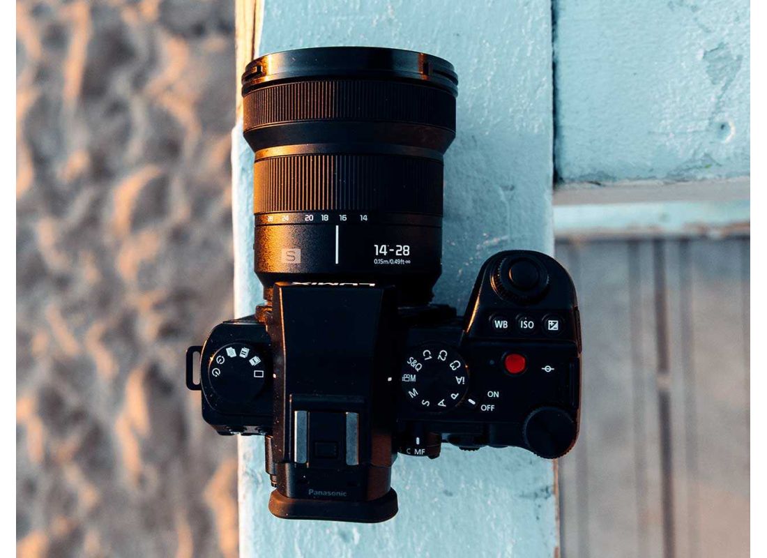 Panasonic Lumix S 14-28mm F4-5.6 MACRO Full-frame Mirrorless Lens