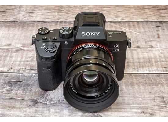 Voigtlander Nokton Classic 35mm F1.4 FE Review - Review Roundup