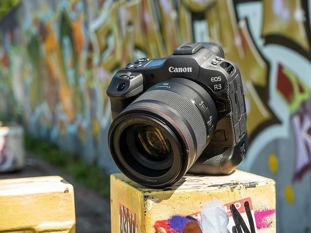 Canon EOS 7 review: An incredible 35mm film camera in 2021