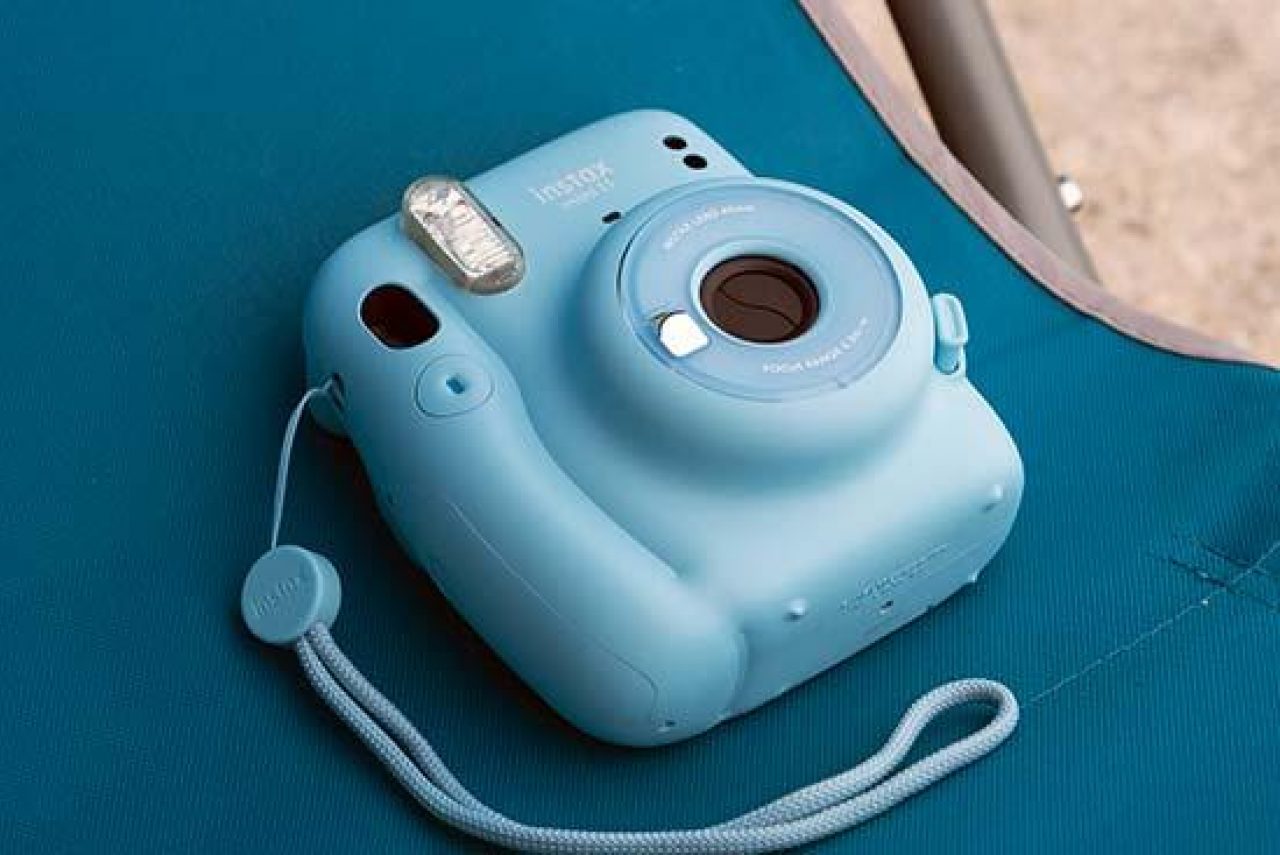 dilemma Pogo stick sprong Ruwe slaap Fujifilm Instax Mini 11 Review | Photography Blog