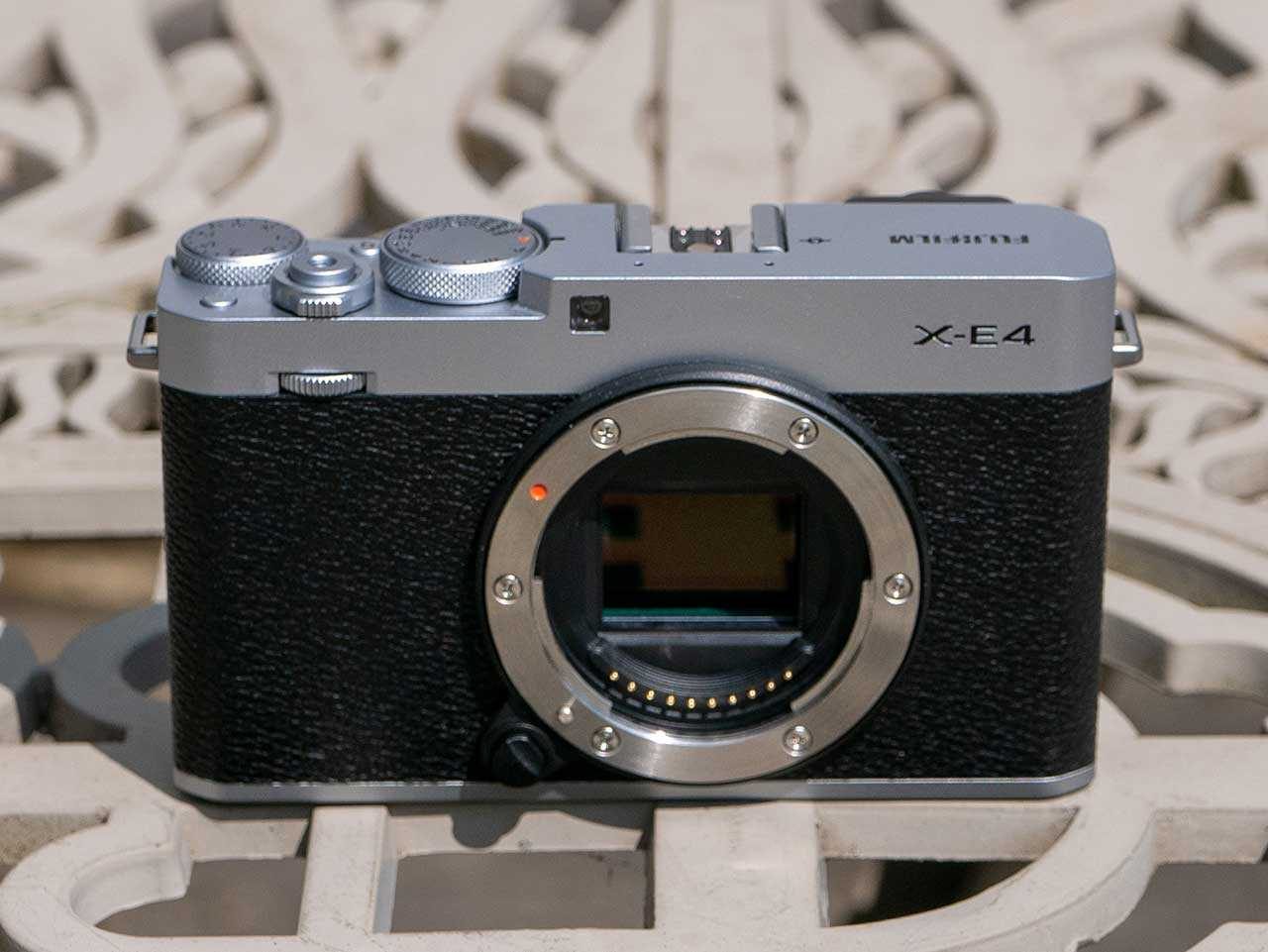 fuji xe4 weight