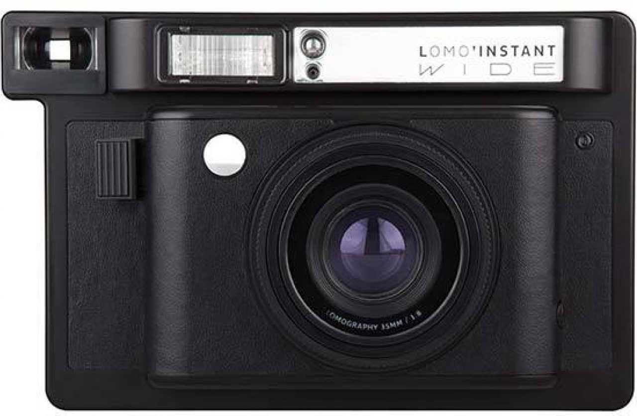 Fujifilm Instax Mini 7s - Set It to the Right Aperture · Lomography