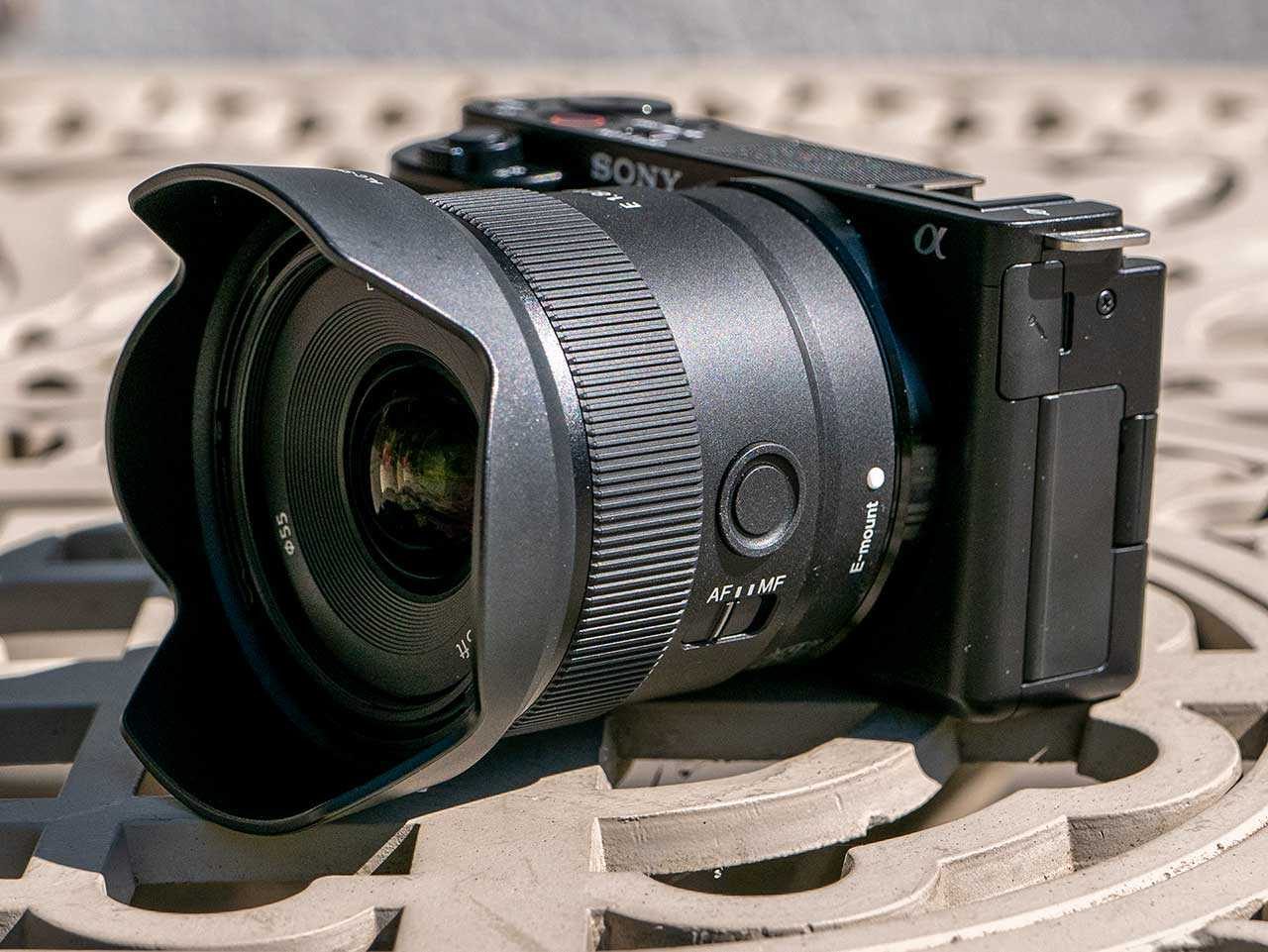 SONY E11 F18