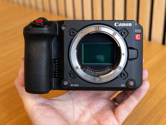 Canon EOS C50 Review