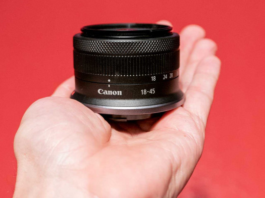 Canon RF-S 18-45mm F4.5-6.3 IS STM Hands-on Photos