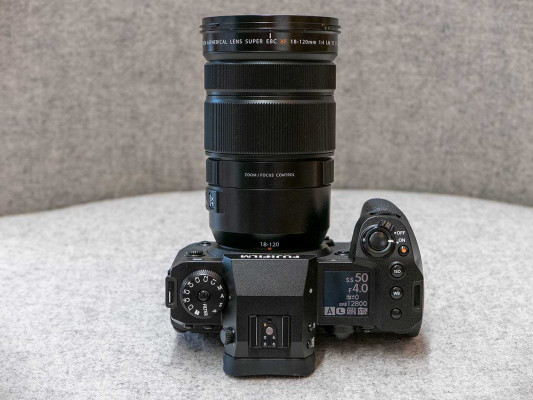Fujifilm XF 18-120mm F4 R LM PZ WR Hands-on Photos