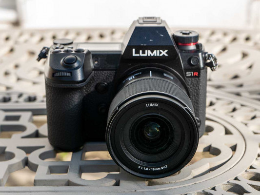 Panasonic Lumix S 18mm F1.8 Review