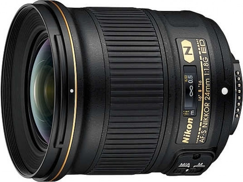 nikon 24 mm f1 8
